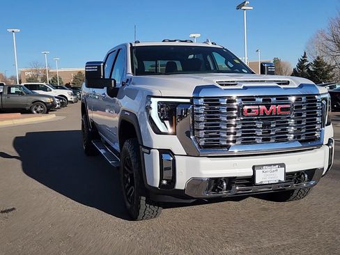 Used 2024 GMC Sierra 2500 Denali w/ Denali Reserve Package image 5