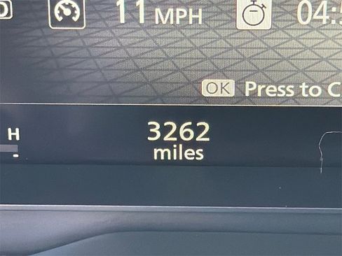 Used 2025 Nissan Rogue Platinum w/ Platinum Premium Package image 28