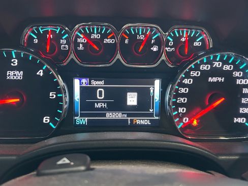 Used 2018 GMC Sierra 1500 SLT AWD/4WD image 14