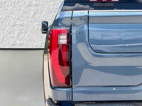 Used 2024 GMC Sierra 2500 Denali w/ Denali Reserve Package AWD/4WD image 10
