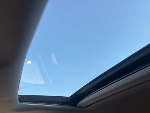 Used 2020 Acura MDX Technology image 37