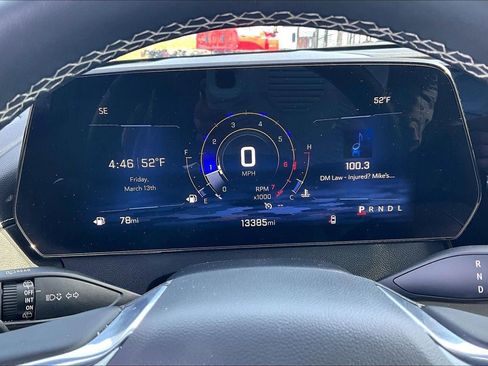 Used 2025 Chevrolet Traverse LT image 20