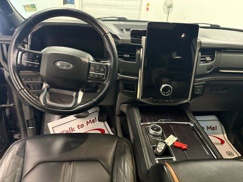 Used 2024 Ford Expedition Max Platinum image 19