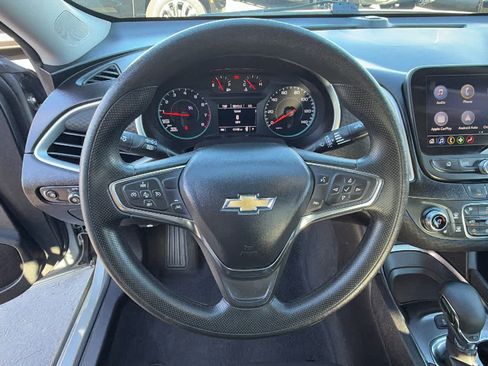 Used 2024 Chevrolet Malibu LT FWD image 18