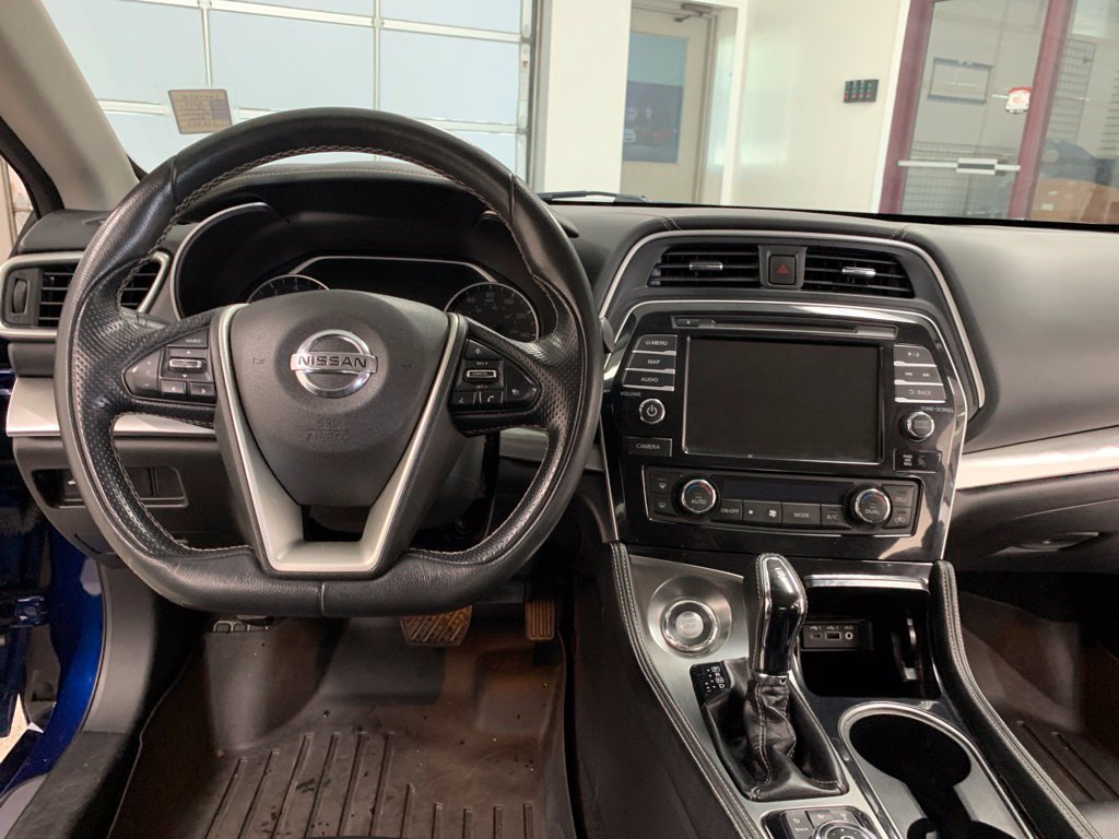 Used 2019 Nissan Maxima 3.5 SV w/ Floor Mat Group FWD image 13
