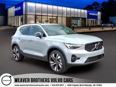 New 2026 Volvo XC40 B5 Ultra w/ Protection Package Premier AWD/4WD image 1