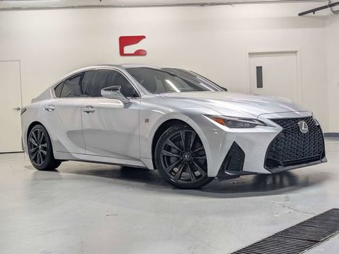 Used 2024 Lexus IS 350 F Sport RWD image 2