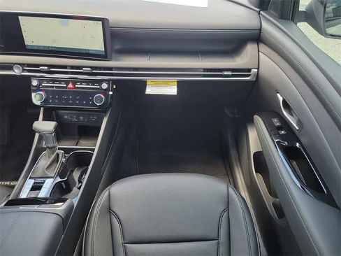 New 2025 Hyundai Santa Cruz Limited image 14