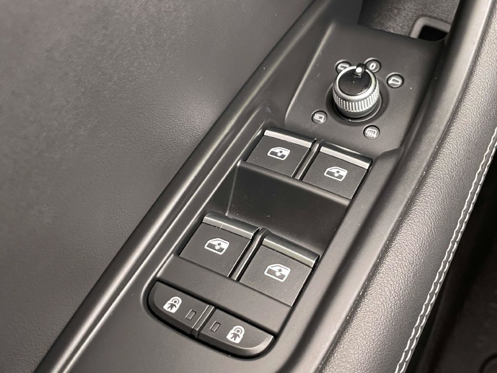 Used 2023 Audi A4 2.0T Premium Plus w/ Premium Plus Package AWD/4WD image 36