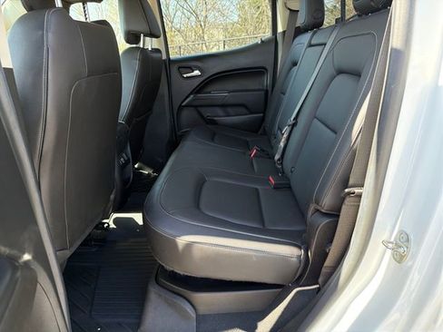 Used 2019 Chevrolet Colorado ZR2 image 14