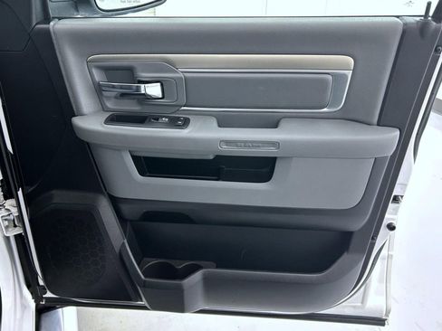 Used 2017 RAM 1500 Big Horn image 16