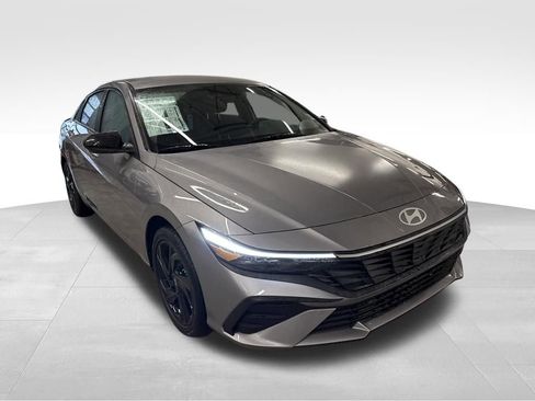 New 2026 Hyundai Elantra Sport FWD image 4