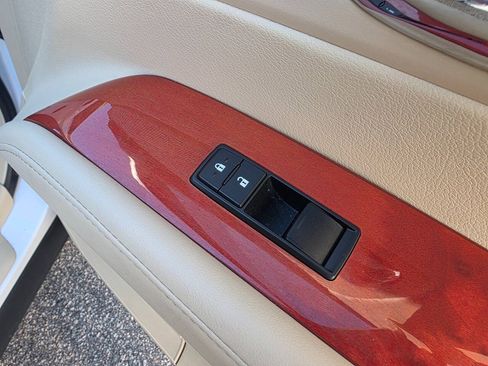 Used 2011 Lexus RX 350 2WD w/ Premium Pkg image 30