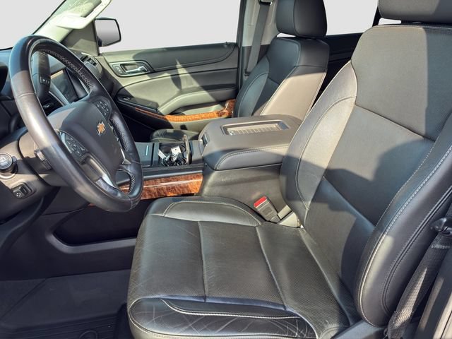 Used 2020 Chevrolet Tahoe Premier w/ Premier 6.2L Value Package AWD/4WD image 11