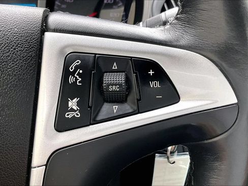 Used 2017 Chevrolet Equinox Premier w/ Enhanced Convenience Package AWD/4WD image 12