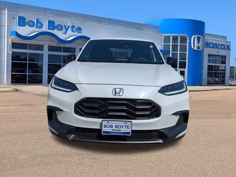 Used 2023 Honda HR-V Sport image 8