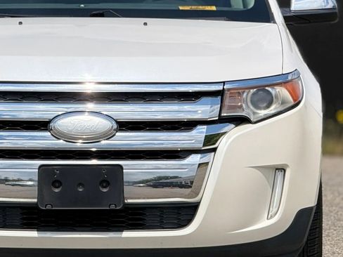 Used 2013 Ford Edge SEL FWD image 12