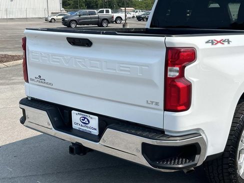Used 2023 Chevrolet Silverado 1500 LTZ AWD/4WD image 13