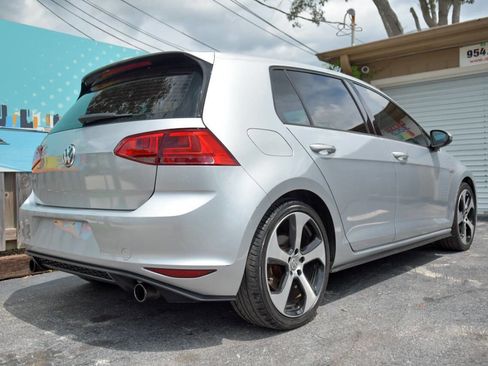 Used 2017 Volkswagen GTI S image 27
