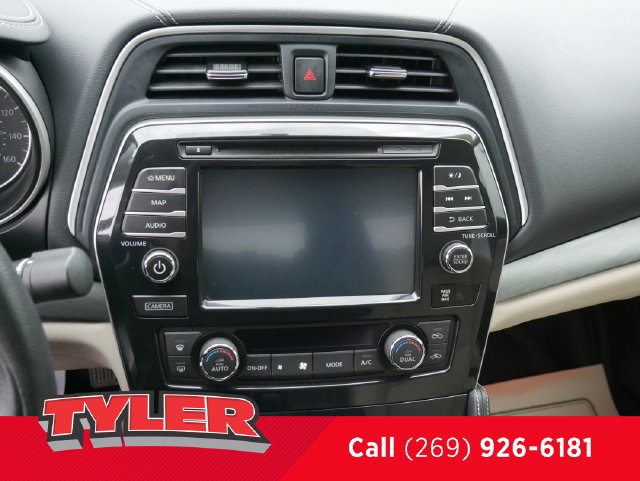 Used 2016 Nissan Maxima 3.5 SL w/ Interior Lighting Package FWD image 30