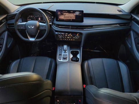 Certified 2025 INFINITI QX60 Pure w/ Cargo Package image 9