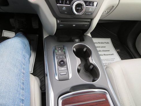 Used 2016 Acura MDX SH AWD w/Advance w/RES 4dr SUV image 40