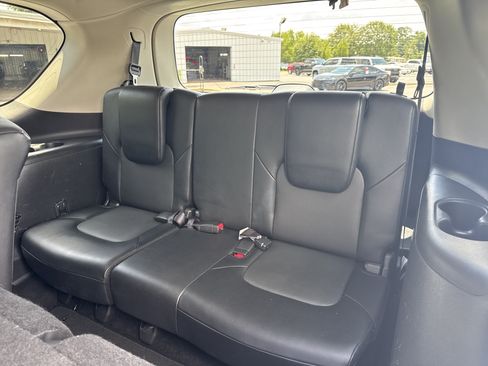 Used 2024 Nissan Armada SV AWD/4WD image 27