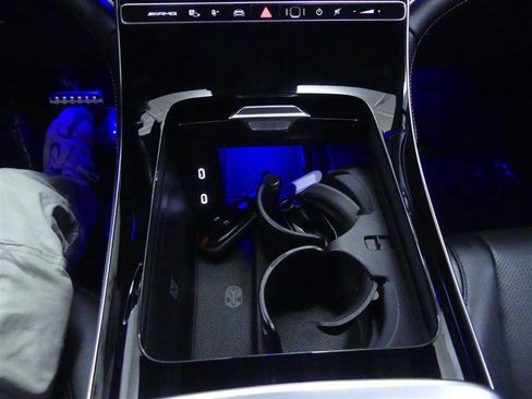 Used 2024 Mercedes-Benz EQE AMG 4MATIC SUV image 22