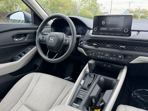 Used 2024 Honda Accord EX image 15