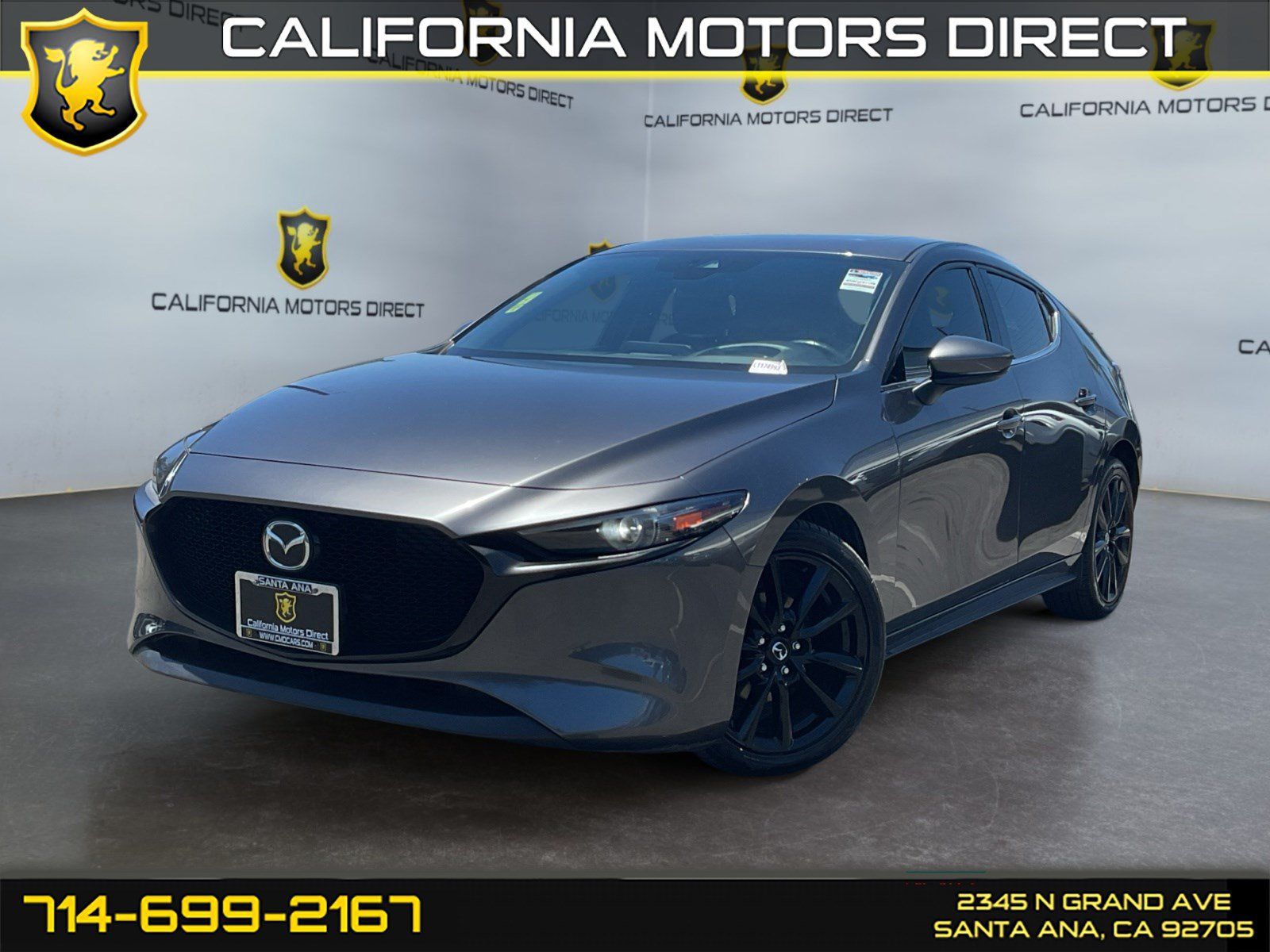 Used 2020 MAZDA MAZDA3 Hatchback w/ Premium Package FWD image 1