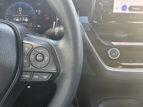 Used 2026 Toyota Corolla LE image 20