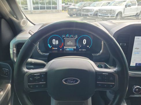 Used 2021 Ford F150 Lariat w/ Equipment Group 502A High AWD/4WD image 25