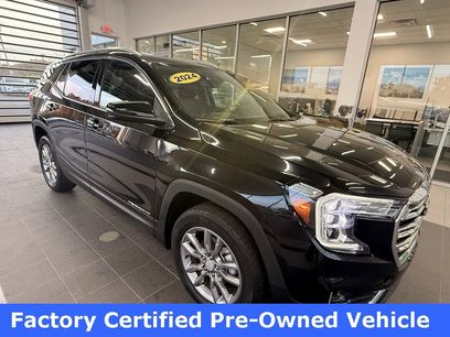 Used 2024 GMC Terrain SLT