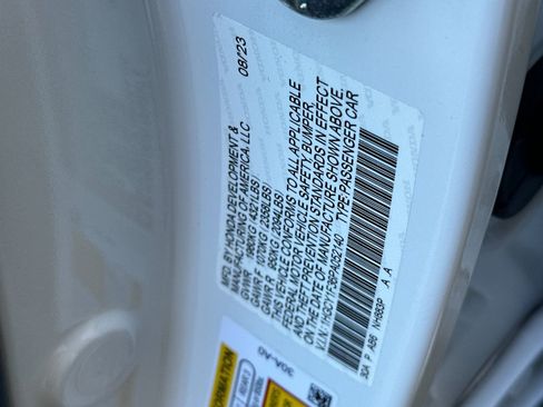 Certified 2023 Honda Accord EX image 32