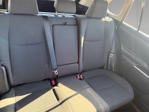 Used 2019 Toyota RAV4 LE w/ Carpet Mat Package image 18