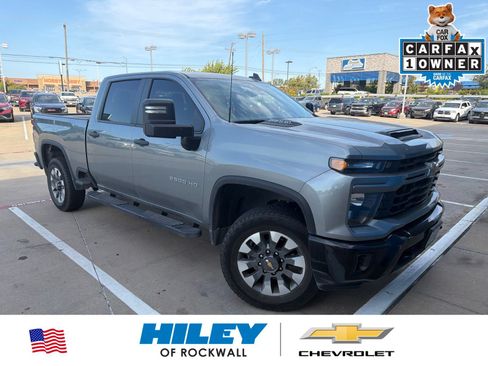 Used 2024 Chevrolet Silverado 2500 Custom w/ Custom Convenience Package RWD image 1