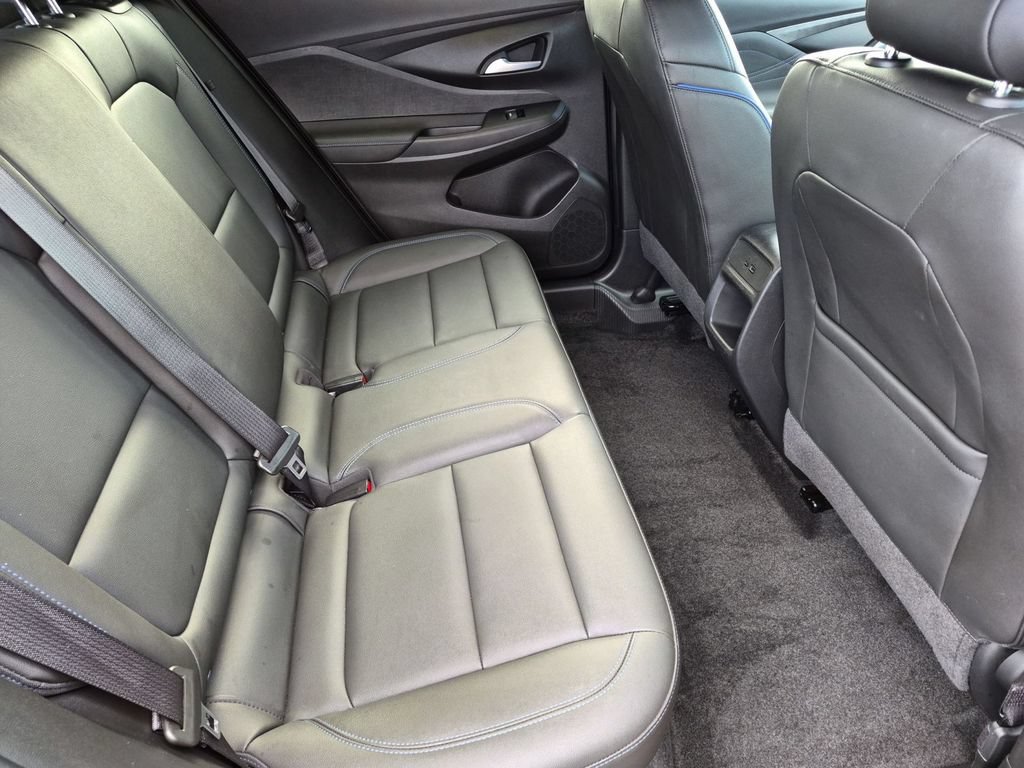 Used 2024 Buick Envista Sport Touring w/ Convenience I Package FWD image 30