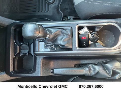 Used 2022 Toyota Tacoma TRD Off-Road image 19