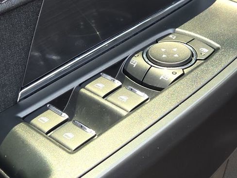 New 2025 Ford F150 Lariat w/ Equipment Group 502A High image 19