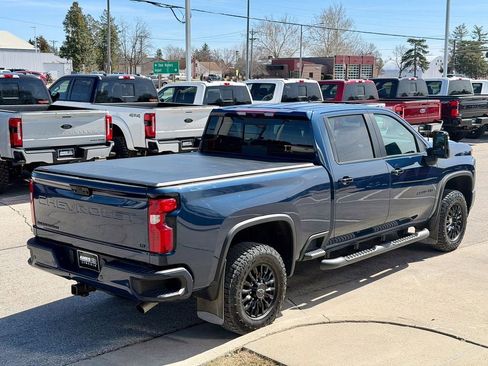 Used 2022 Chevrolet Silverado 2500 LT w/ Z71 Sport Edition AWD/4WD image 6