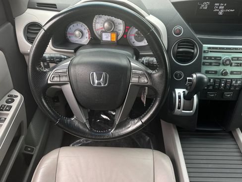 Used 2010 Honda Pilot EX-L image 27