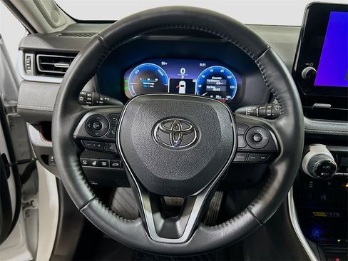 Used 2024 Toyota RAV4 Limited image 9