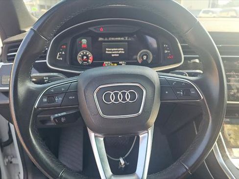 Used 2021 Audi Q8 Premium Plus AWD/4WD image 9