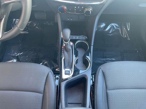 Used 2025 Buick Encore GX Preferred image 39