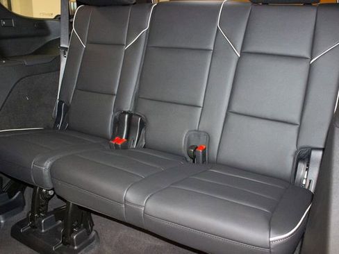 Used 2025 Cadillac Escalade Premium Luxury w/ Touring Package image 20