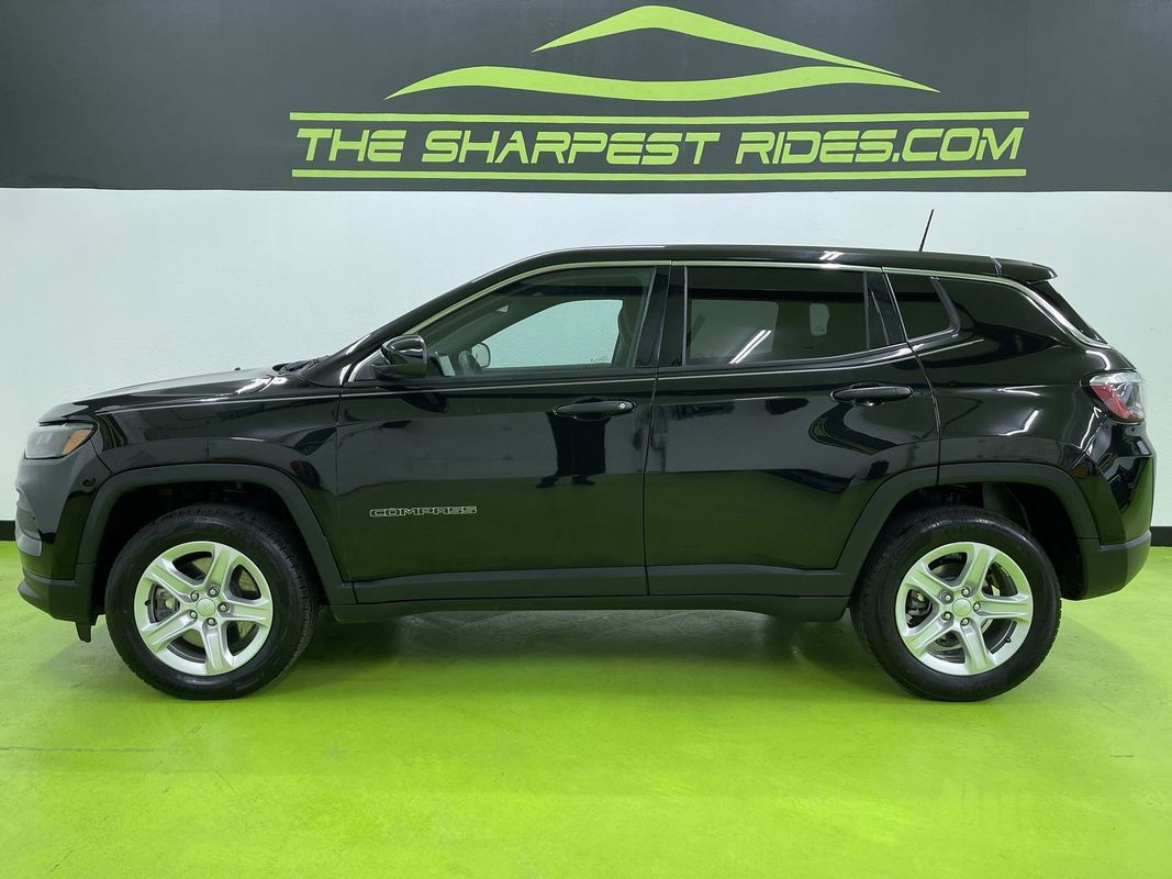 Used 2024 Jeep Compass Sport AWD/4WD image 6