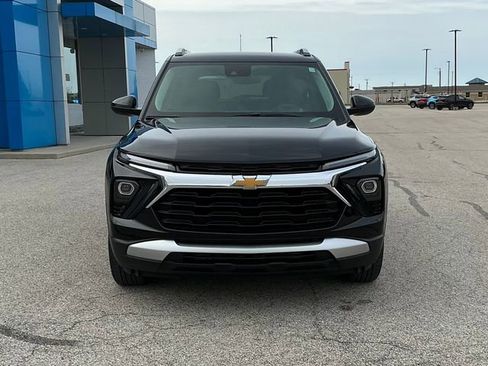 Used 2025 Chevrolet TrailBlazer LT w/ Driver Confidence Package AWD/4WD image 15