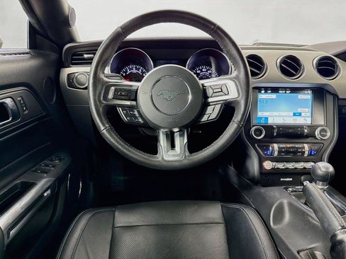 Used 2016 Ford Mustang GT Premium w/ Black Accent Package RWD image 9