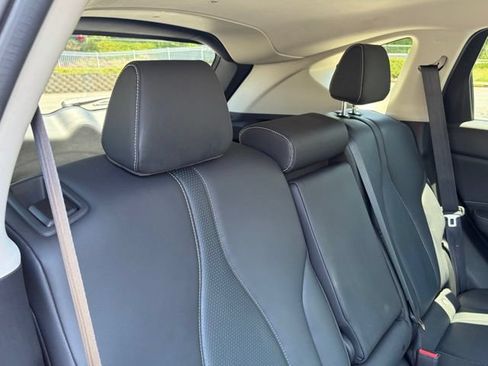 Used 2025 Acura RDX SH-AWD w/ Technology Package image 32