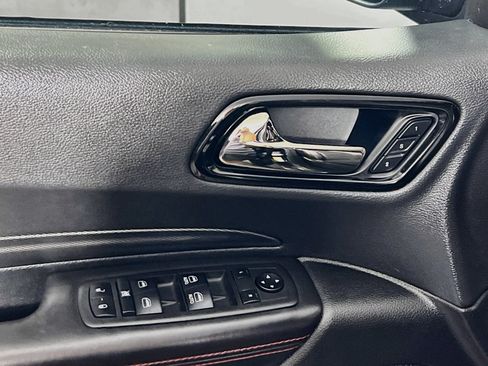 Used 2023 Dodge Durango GT RWD image 14